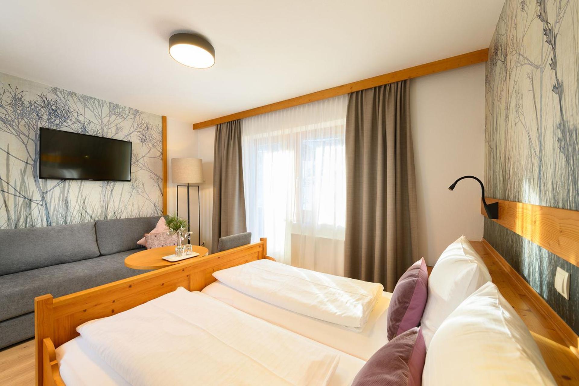 Hotel Vierjahreszeiten 플라차우 외부 사진