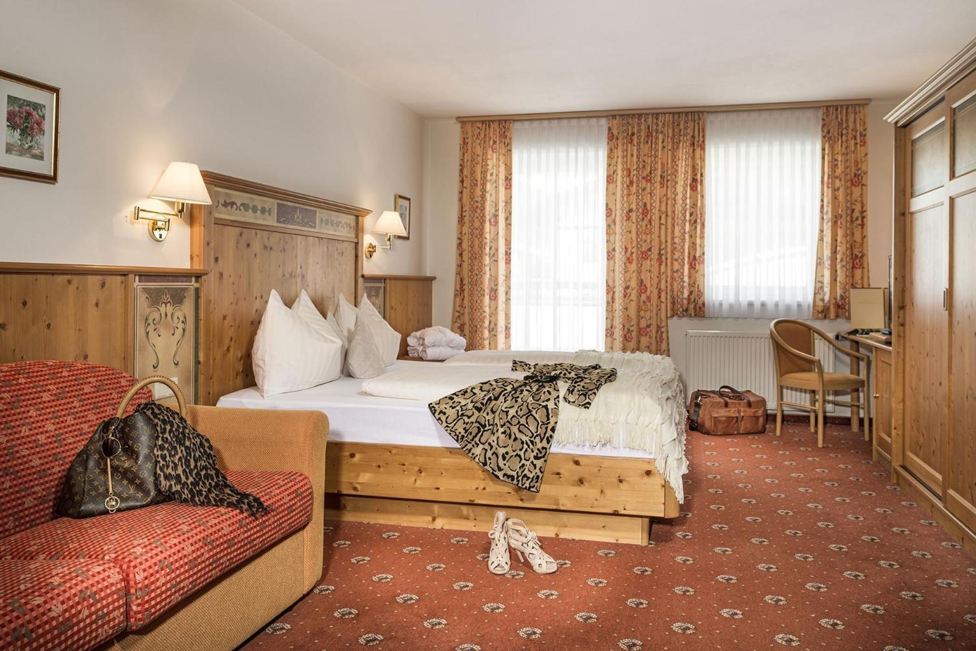 Hotel Vierjahreszeiten 플라차우 외부 사진