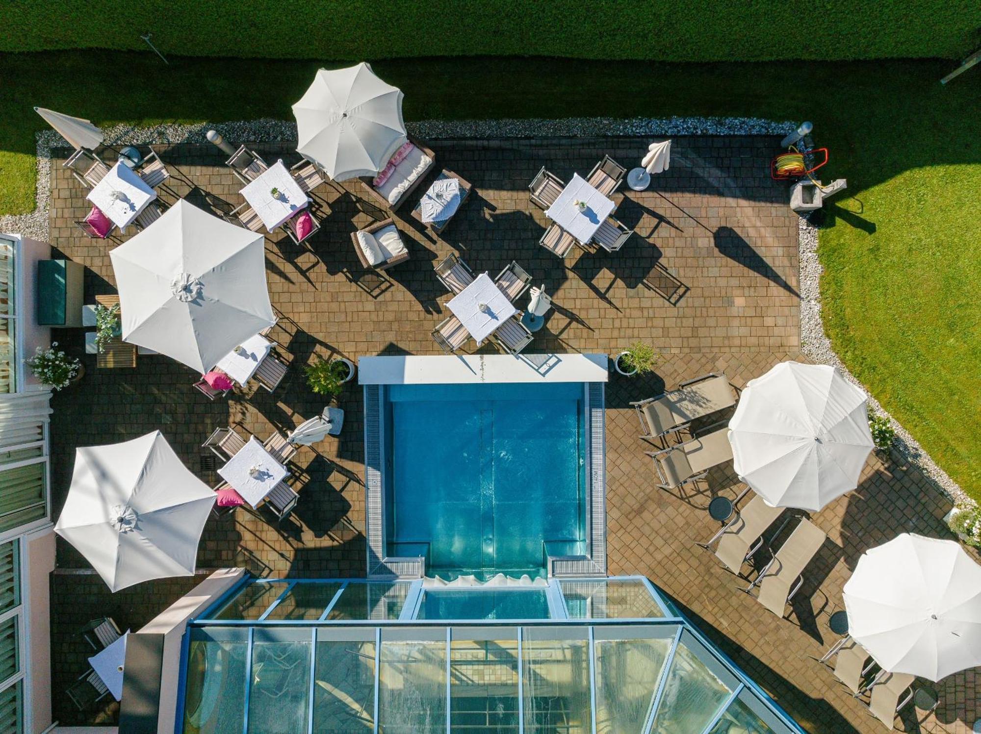Hotel Vierjahreszeiten 플라차우 외부 사진