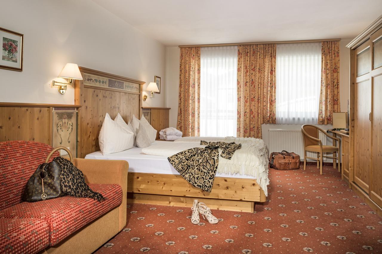 Hotel Vierjahreszeiten 플라차우 외부 사진