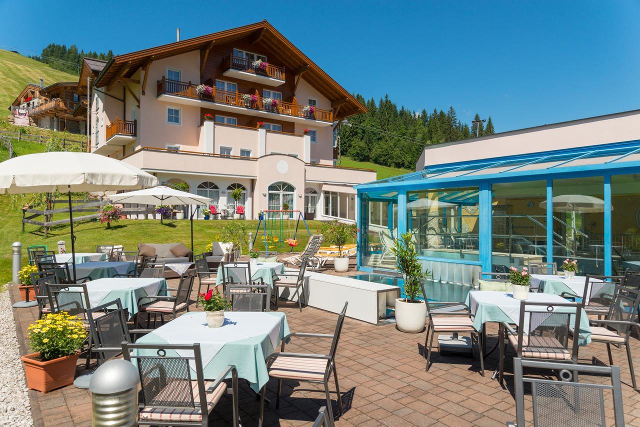 Hotel Vierjahreszeiten 플라차우 외부 사진